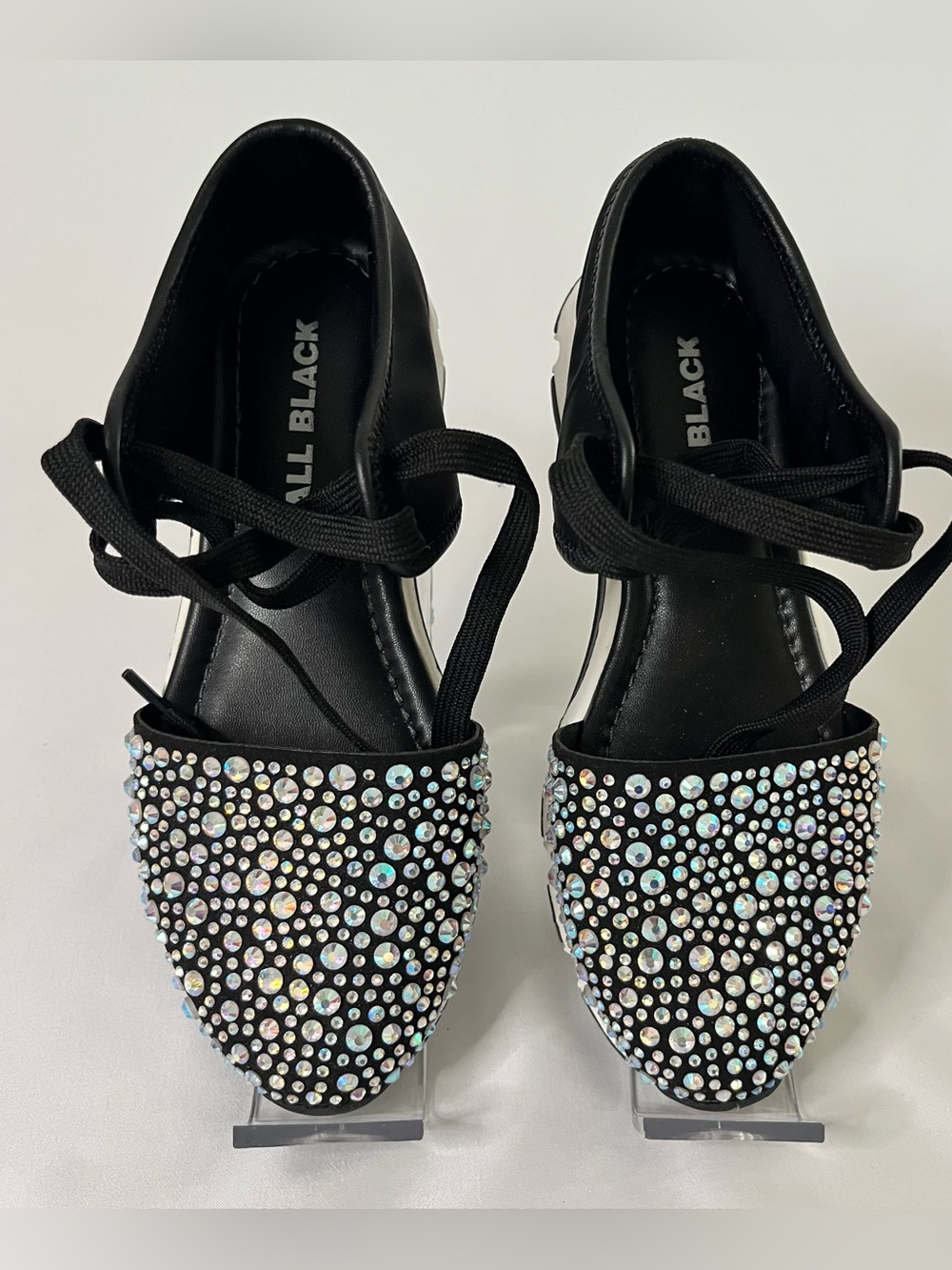 All Black Brand amazing gems Rhinestone Embellished Women's Sneaker 36 EU 6 US - Picture 5 of 10
